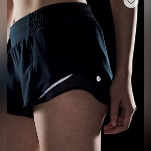 Lululemon Hotty Hot High-Rise Lined Short 2.5” (Black)